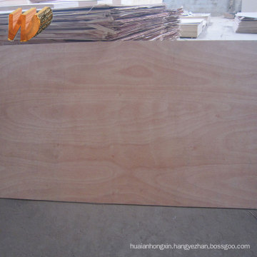 Indoor Usage and First-Class Grade 4x8 hardwood plywood